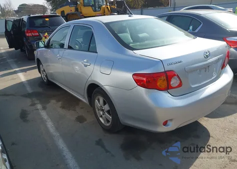 2009 Toyota Corolla Le z USA, uszkodzony, nr VIN JTDBL40E799033377